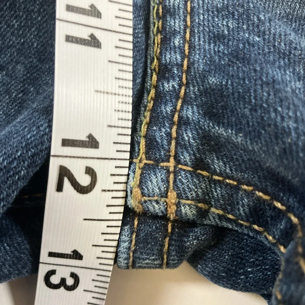 Levis 505 Men's Jeans Size 38X32 Straight Leg Regular Fit‎ Medium Wash